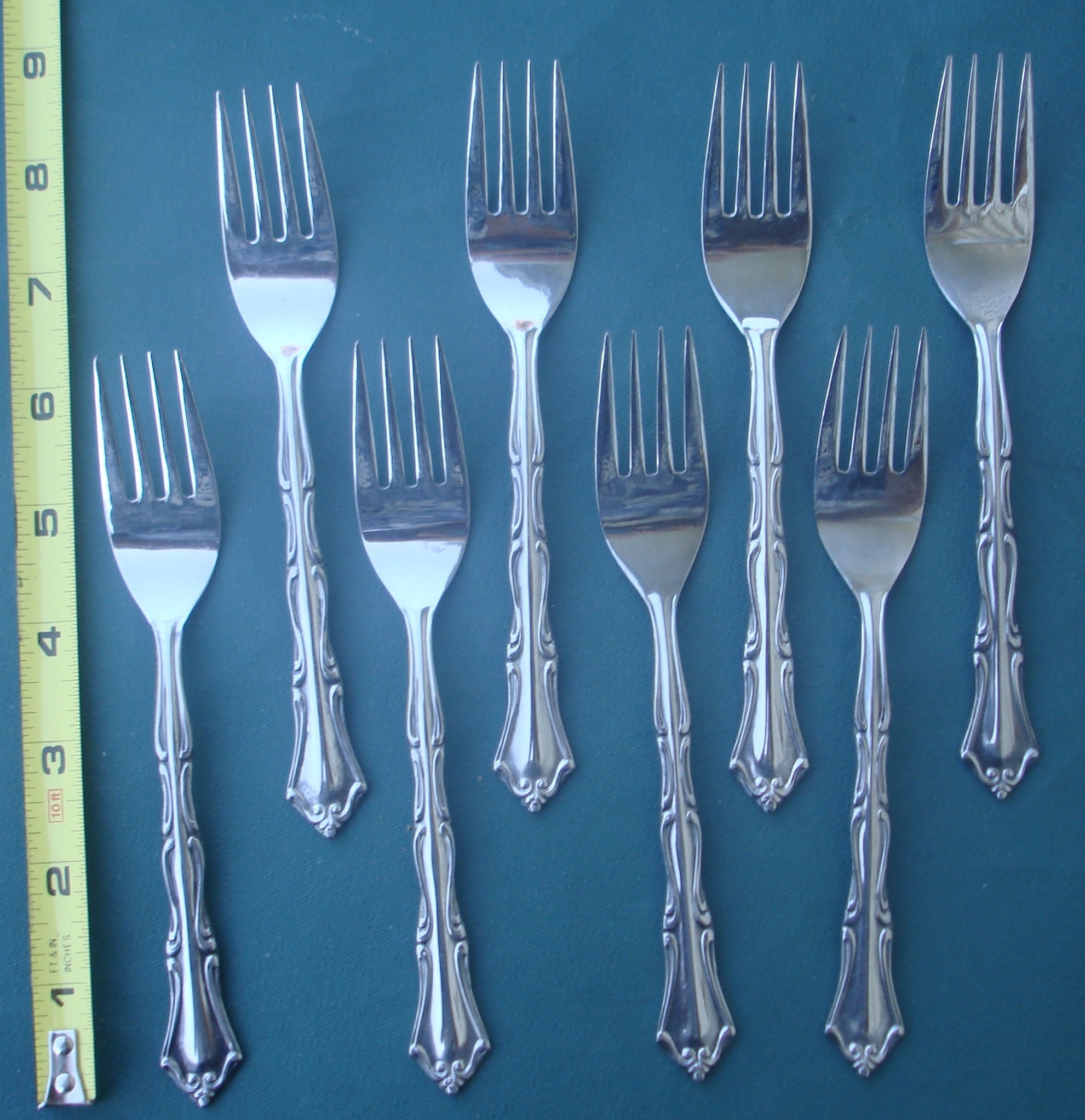 COLONIAL MOOD 8 Salad Forks Northland Japan Stainless 6 3/4"