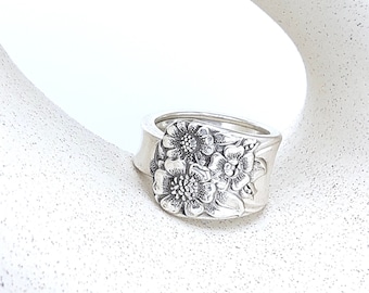 AVRIL Ring, Birth Jewelry, Women's Ring, Ecological Jewelry, Vintage, Recycled, Design April 1950, Sunflower, Sterling plated, Silverware