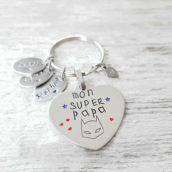 Cadeau Super papa, Super Héros, Porte-clés papa, Cadeau amour, Porte-clés coeur, Cadeau enfants, Ecriture enfant, Noms enfants, Personnalisé