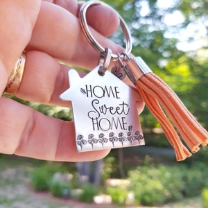 New Home Gift, Owner Gift, Key Ring, First Apartment, Home Sweet Home, Apartment, House Shape, Condo, Student, Couple