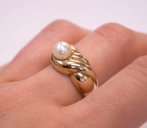10K Pearl Ring - image 2