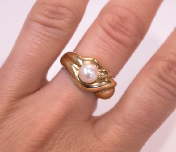 10K Pearl Ring - image 1