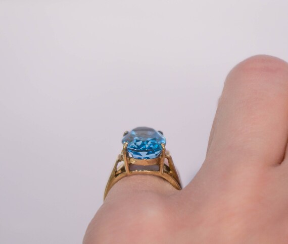 10k Large Oval Blue Stone Ring - image 3