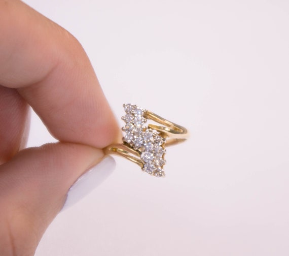 14K Diamond Cluster Ring - image 5