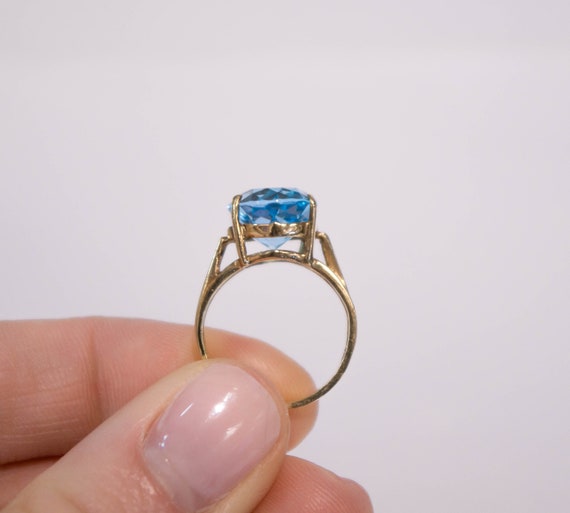 10k Large Oval Blue Stone Ring - image 4