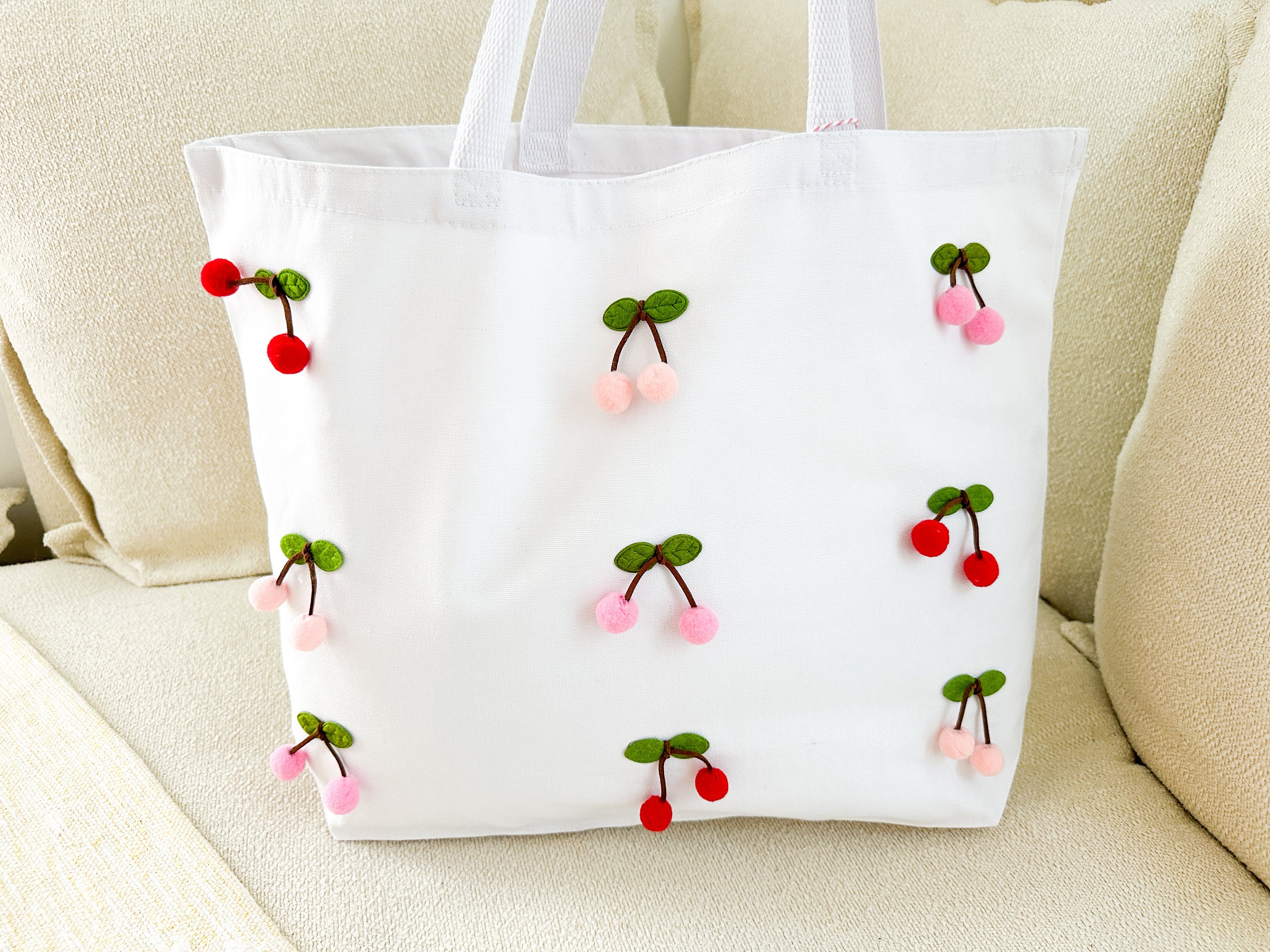 【PORTERNA】Pompom tote bag Amazon.com: Pompompurin Pancake Tote Bag : Clothing, Shoes