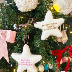 Baby Felt Star Christmas Ornaments | Custom Baby's First Christmas Bild 5