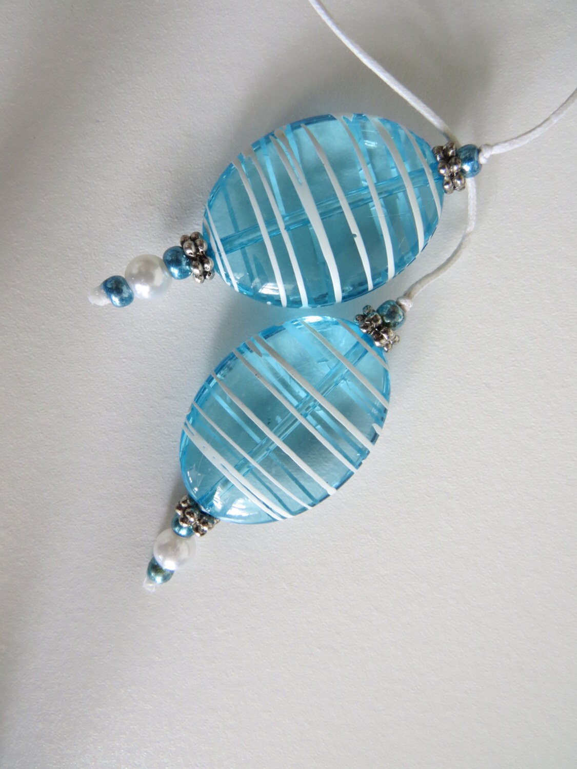 String Beaded Bookmark with Teal acrylic beading with Pearl accent