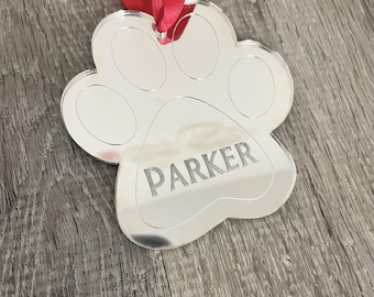 Dog tag   |   Personalised pet tag   |    Dog collar    |     Dog gift   |    Paw print tag    |    Pet tag   |   Cat tag   |    Pet ID