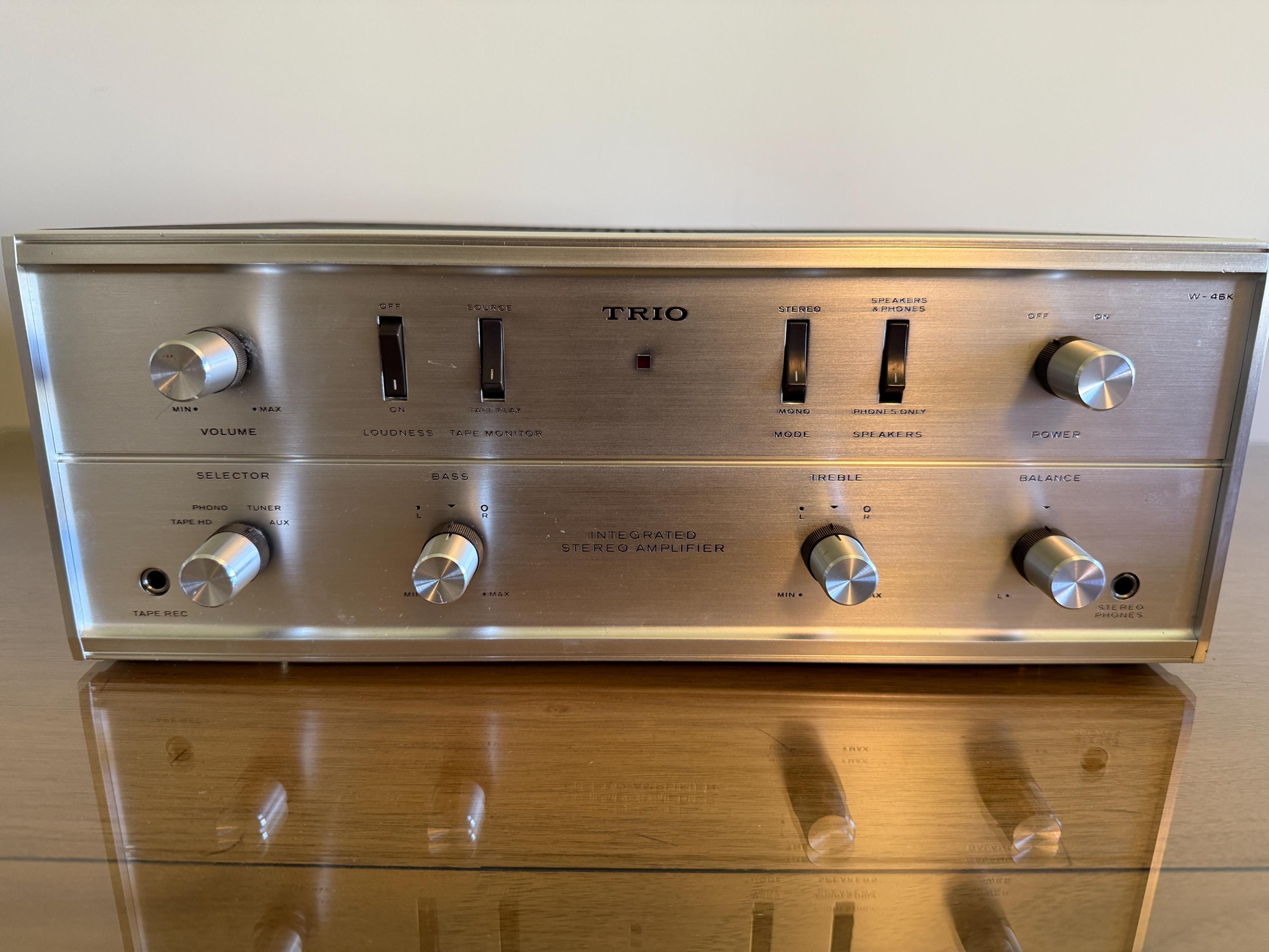 KENWOOD /TRIO TR-2300+東京 HY-POWER HL-35V New radio! What do I think of the Kenwood TR-2300? - YouTube
