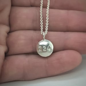 Lithium ER G224 necklace | PillBling