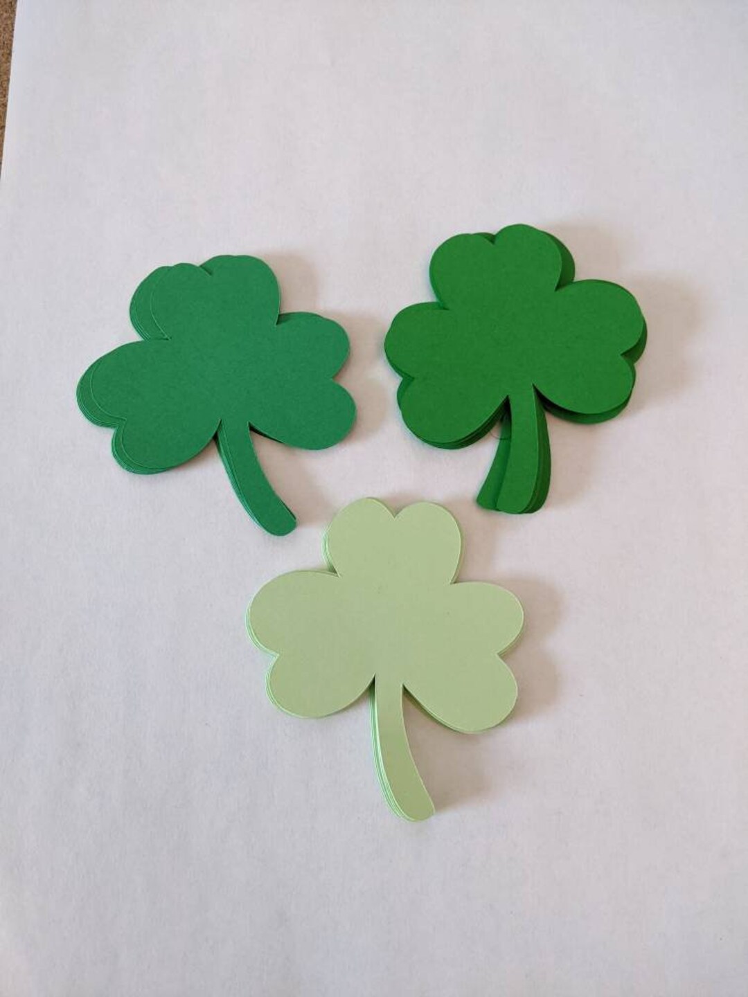 Clover Due Cuts, Shamrock Die Cuts, Bulletin Board Die Cuts, St Patrick's Day, Green Clovers