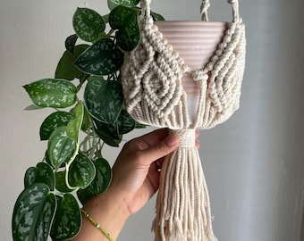 READY TO SHIP: Boho macrame plant hanger!