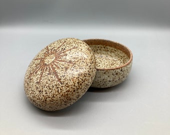 Handmade Ceramic Radiant Star Jar, Speckled White Jar, Designed Jar, Home Decor, Herb Jar, Trinket Jar, Storage Container,