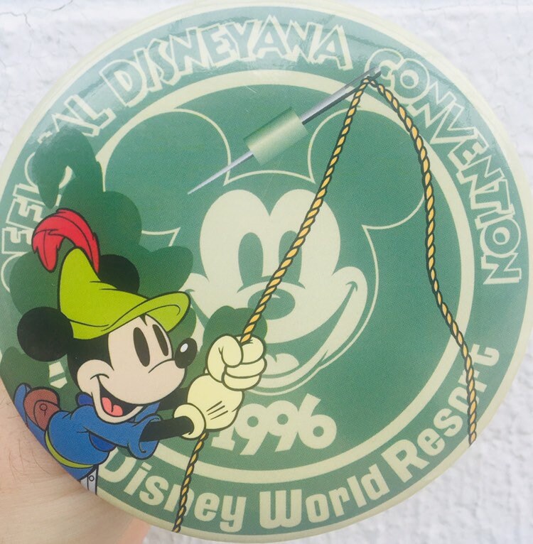 Vintage 1996 Disneyana Convention Button