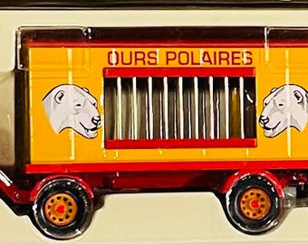 Metal Zoo Train - Etsy