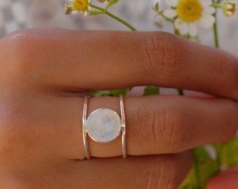 Moonstone Ring * Sterling Siver 925* Statement Ring * Gemstone * Rainbow Moonstone *Bridal Ring * Wedding Ring * Organic * Natural *BJR008