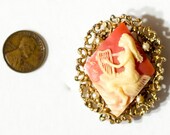 Victorian Relief Brooch. Vintage Antique Broach.