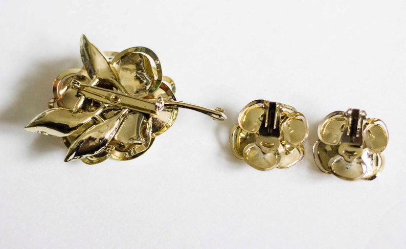 Clip On Earrings. Flower Earrings Brooch and Earrings Flower Brooch