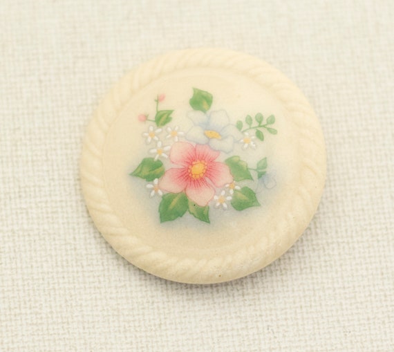 Ceramic Brooch Cameo Brooch Painted Brooch D16 December Brooch Delicate Brooch Victorian Brooch Winter Brooch Colorful Brooch
