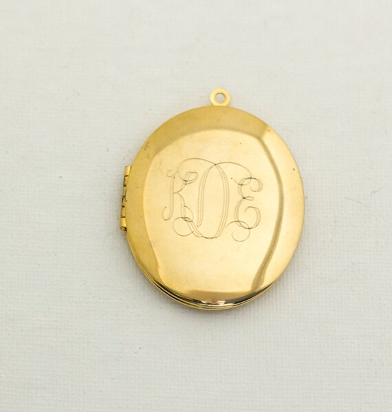 Large Locket. Victorian Locket. Vintage Locket. An