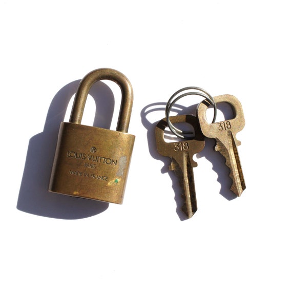 padlock key 318