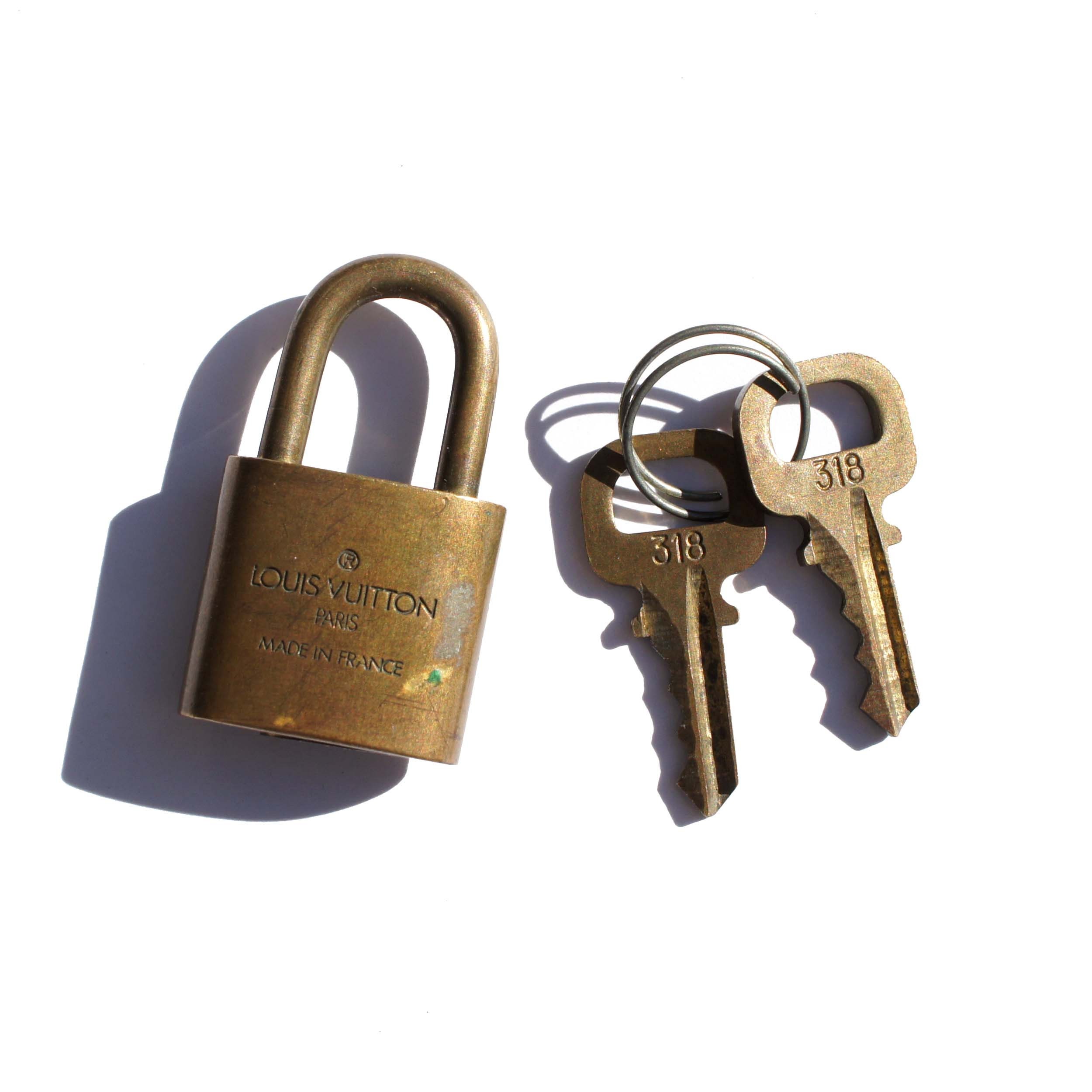Accessories, Louis Vuitton Gold Brass Lock And Key 318