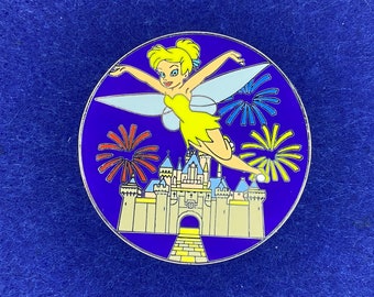 Tinker Bell Flying Disney Fantasy Pin