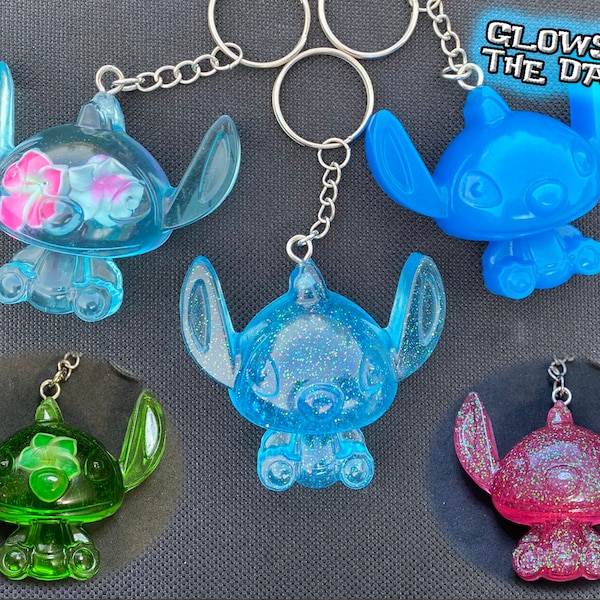 Stitch Disney Keychain - 3D Hard Resin with Glitter or Flowers