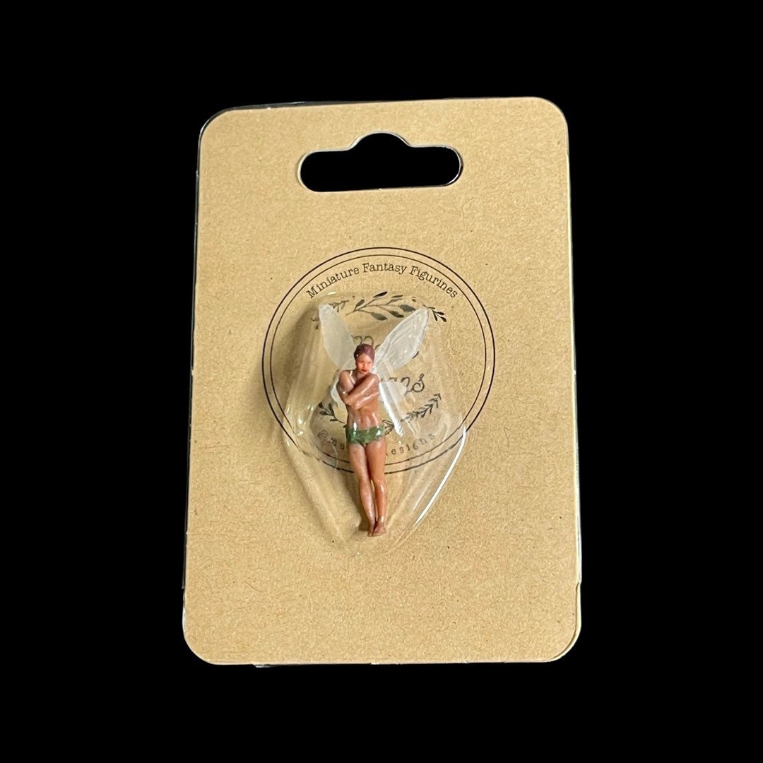 Zara - 30mm Vintage Style Miniature Fairy Garden Figurine