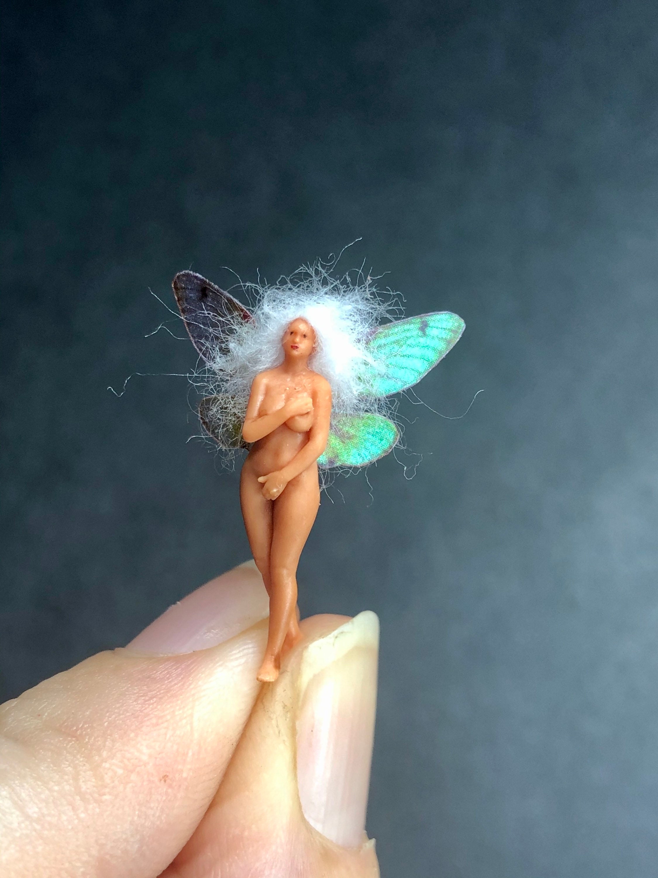 Venus - Miniature fairy figurine- Micro Fairy - Micro Miniatures - Te…