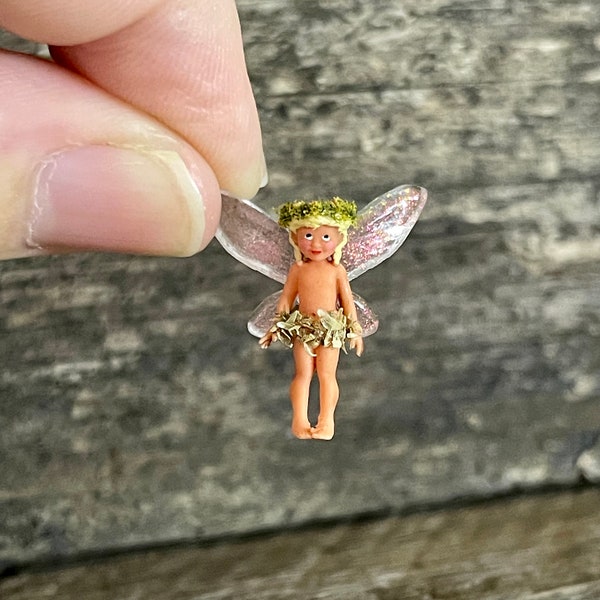 Harriet - FS Handcrafted Miniature Fairy Garden Figurine.