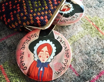 Drych Poced gyda Dihareb Gymraeg | Welsh Proverb Pocket Mirror Stocking filler