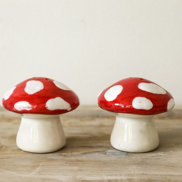 Ceramic toadstool mushroom salt and pepper shakers