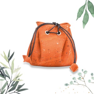 Élégante pochette orange avec cordon de serrage en liège - Cadeau écologique pour elle, petit porte-monnaie fait main