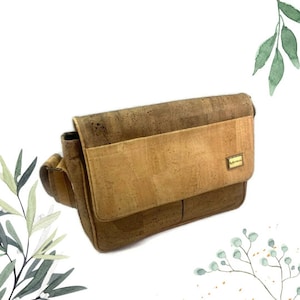 Elegante bolso de mensajero de cuero vegano para hombre: bolso de corcho hecho a mano con múltiples compartimentos y correa ajustable: regalo ecológico