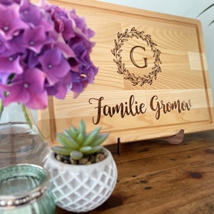 Beech wood cutting board personalized with engraving as a gift wedding, birthday, anniversary, Valentine&#39;s Day or anniversary