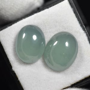 Guatemalan JADEITE cabochon set, A grade