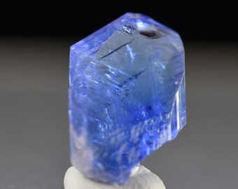 9.4ct 16mm x 9.9mm x 6mm B03 Tanzania Tanzanite crystal from Lelatema Mtns
