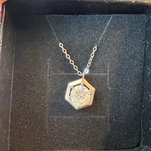 1ct. Moissanite diamond pendant necklace