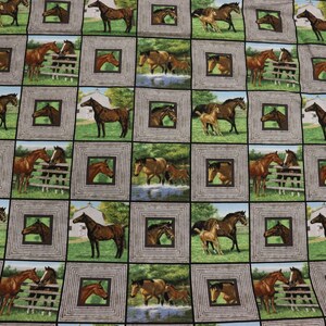 Quiltstof Summer Horses van Springs Creative Fabrics