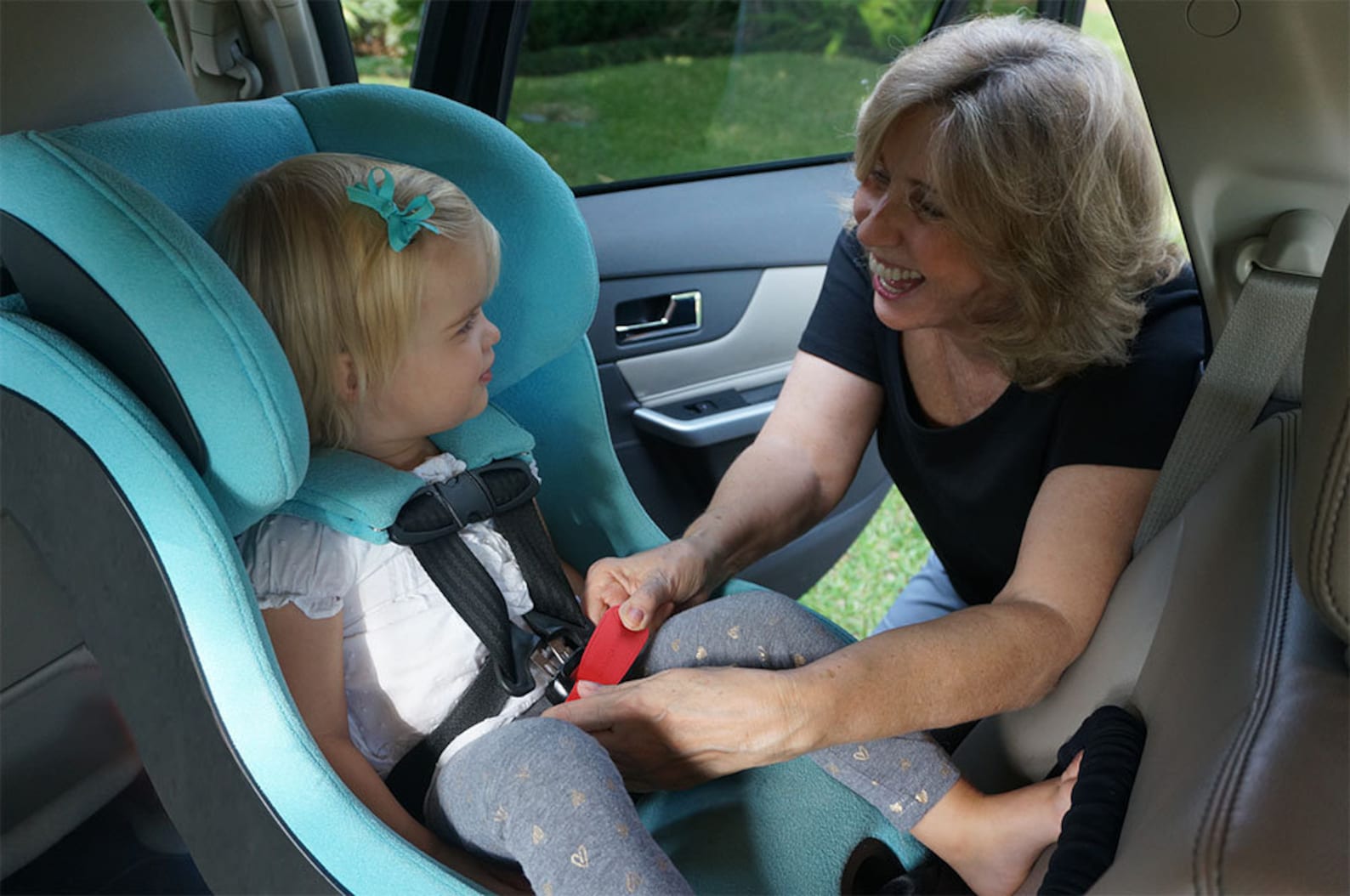 Unbuckleme Makes It Easy to Unbuckle a Child's Car Seat Etsy Canada