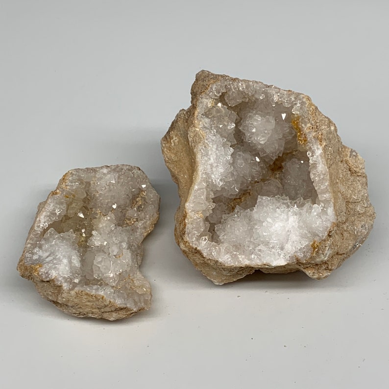 Mineral 652 Grams,4.3x 3.4x 3.4,2pcs ,Natural Untreated Quartz Geode Crystal Sculpture 1pair Home Decor Specimens,Raw Material,E0050