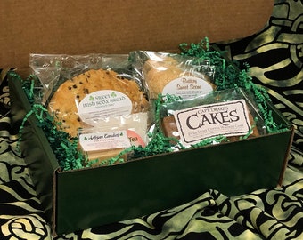 Irish Treats Gift Box - St. Patrick's Day Irish Soda Bread Authentic Gift Celtic Food Spring Tea Box Irish Whiskey Scones Fudge Barry's Tea