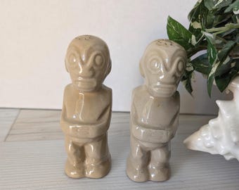 Salière et poivrière Tiki Man Trader Vic's vintage