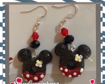 Minnie Mouse Donut, Dangle, Earrings, Disney World, Disney Cruise, Disney ,Vacation Earrings, Cute Minnie Mouse Earrings, Disney Earrings