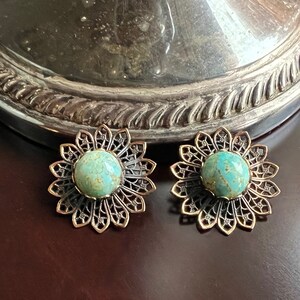 Vintage Floral Clip-On Earrings, Clip-On Copper Earrings, Birthday Gift for Friend, Holiday Jewelry, Christmas Gift Wife, Elegant Earrings