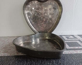 Ovenex heart shaped cake pans