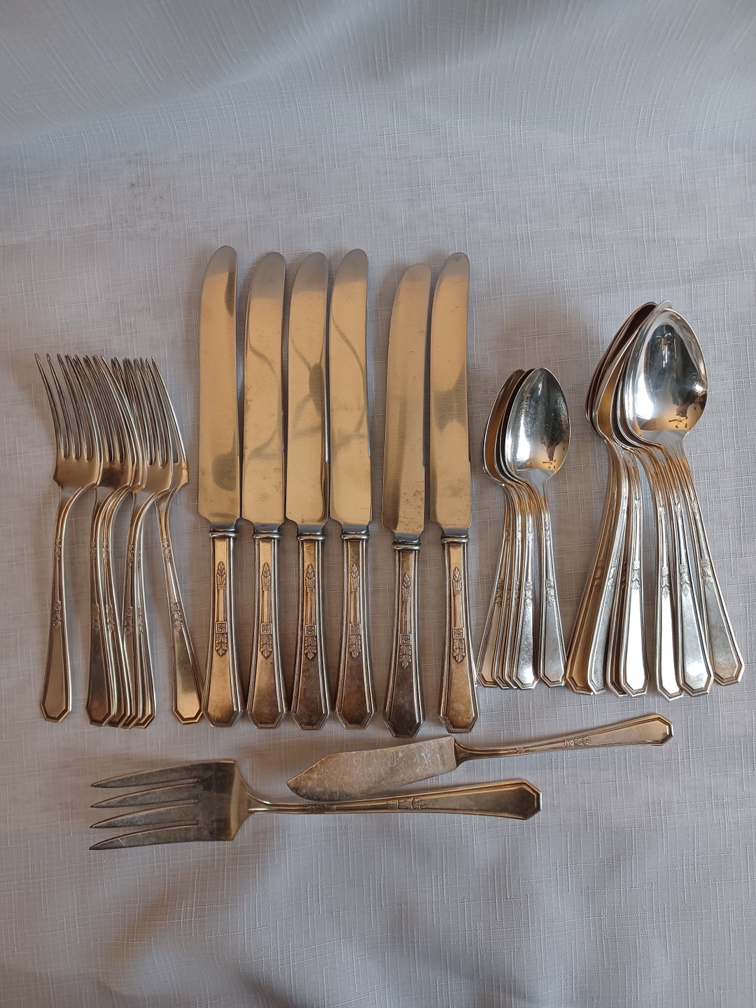 Wm. Rogers & Son AA Silverplate Flatware. 1923 Mayfair Pattern Etsy