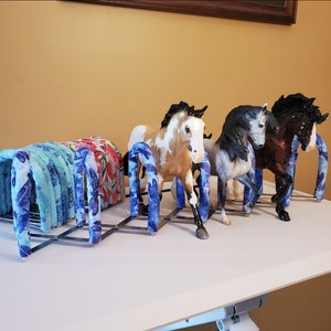 Model Horse - Etsy